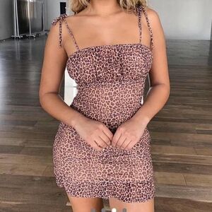 NEW! Tiger Mist Mona Leopard Mini bodycon ruffle hem dress size Small